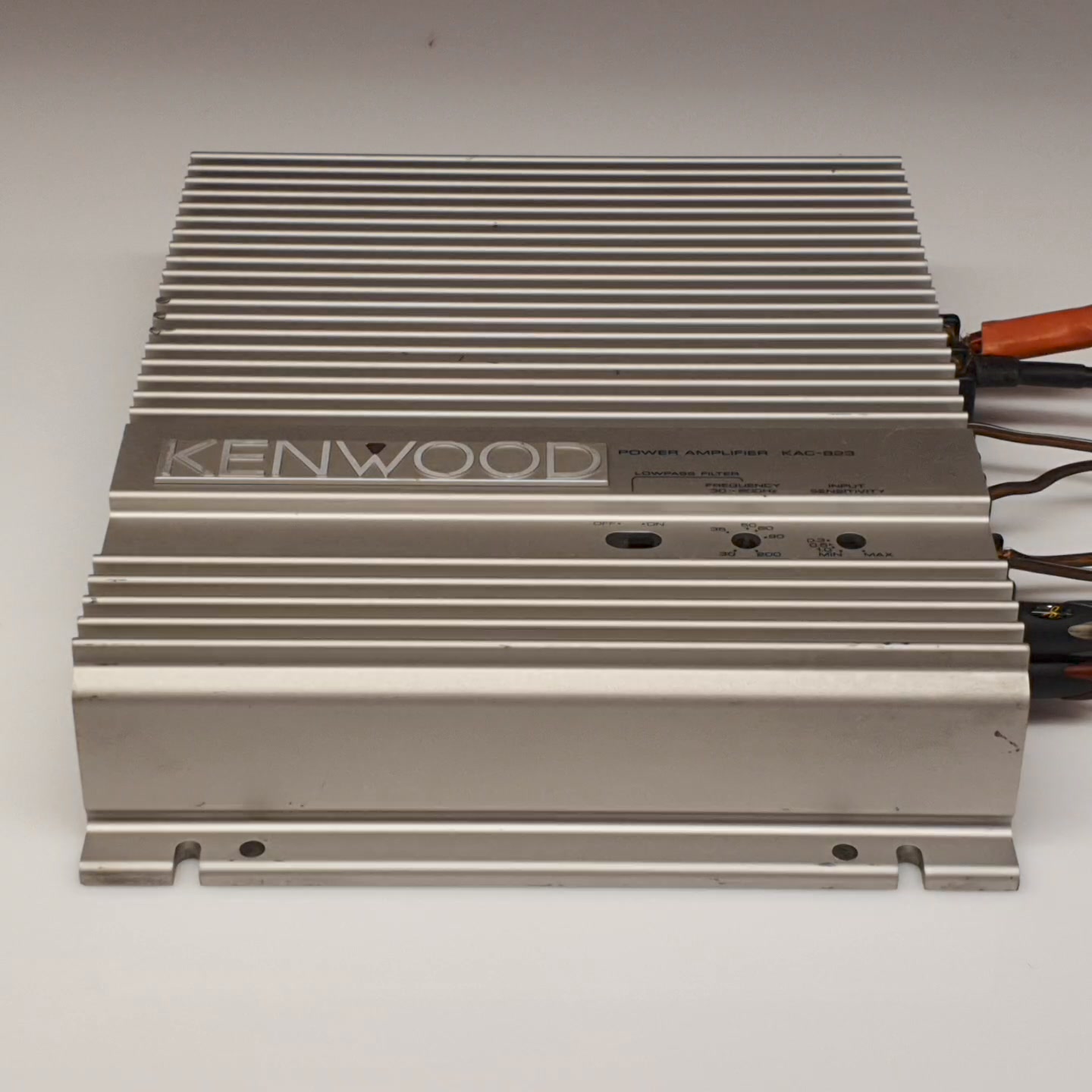 KENWOOD KAC-823 2-Channel Car Audio Power Amplifier Made in Japan