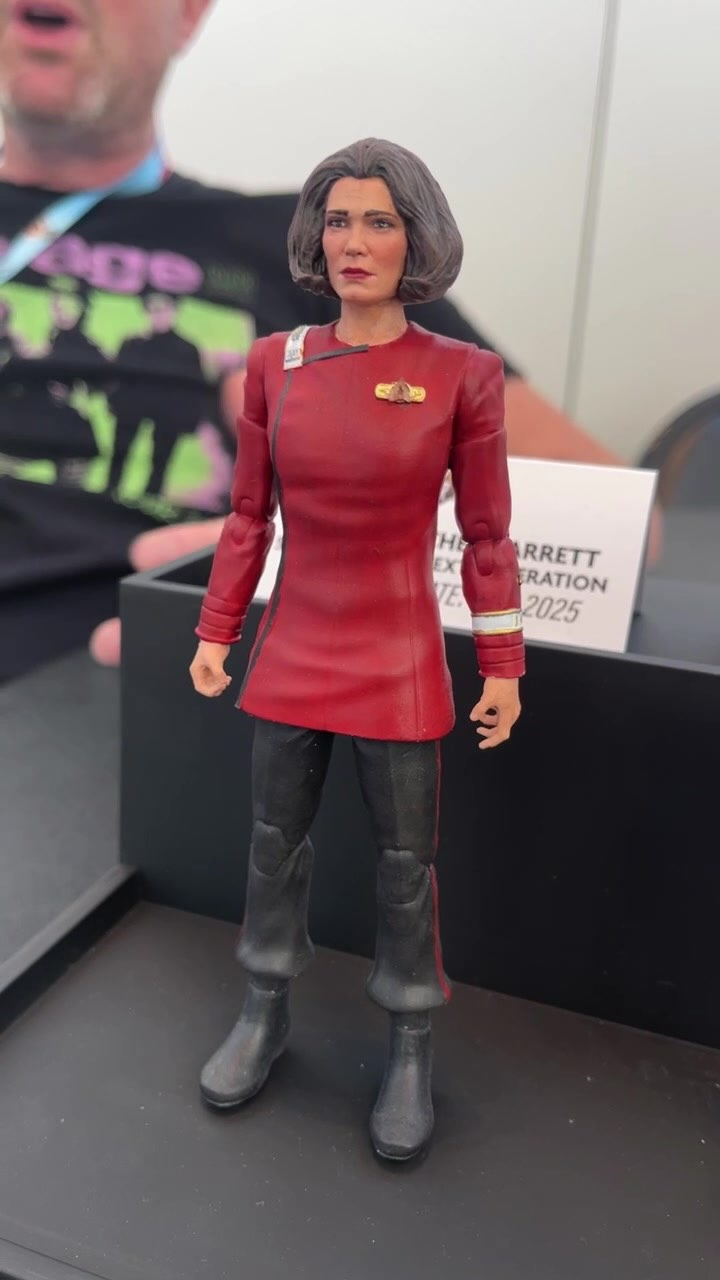 🔥 Official #StarTrek Merchandise at #SDCC 2026! Featuring LEGO