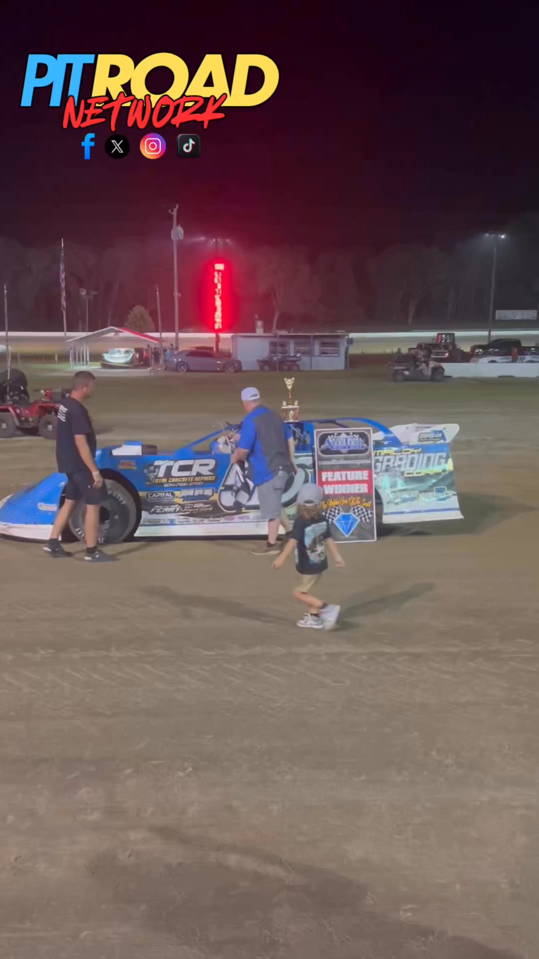 @JoeKelly and Bubba Roling Racing in victory lane lastnight at All-Tech ...