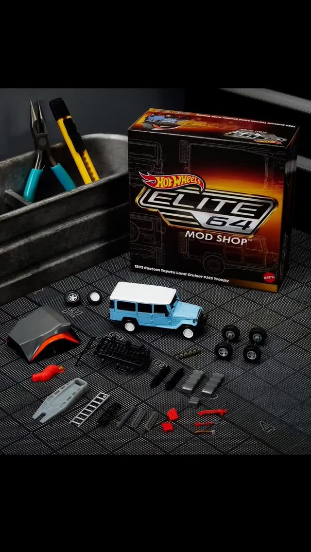 🚨SNEAK PEEK🚨 Hot Wheels Elite 64 Mod Shop 💥 '82 Toyota Land