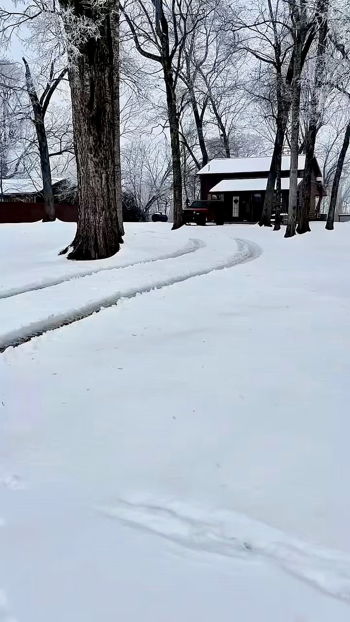 Being snowed in ain’t so bad. #snowstorm #SnowDay #snowedin #oklahoma # ...