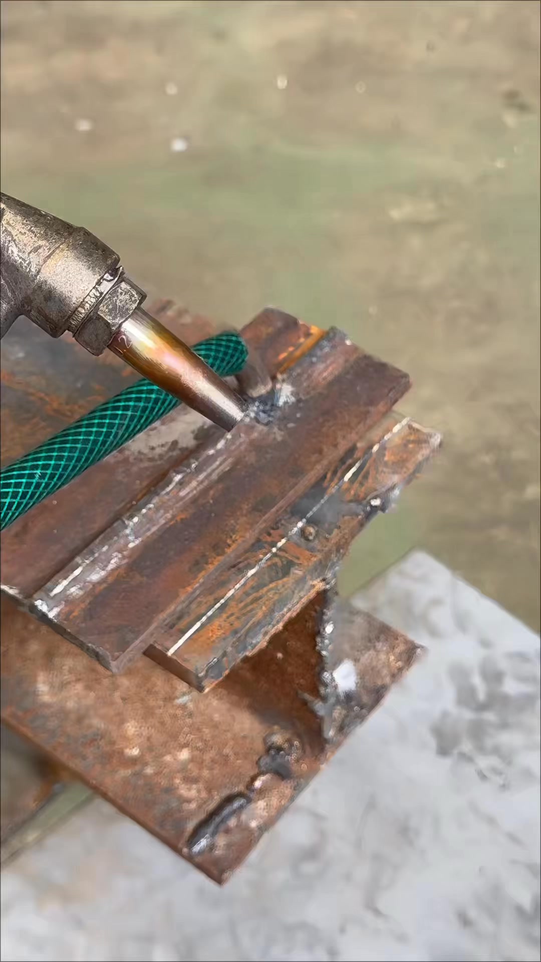 Learning to cut thick steel using an oxygen torch #cutinglaser #torch # ...