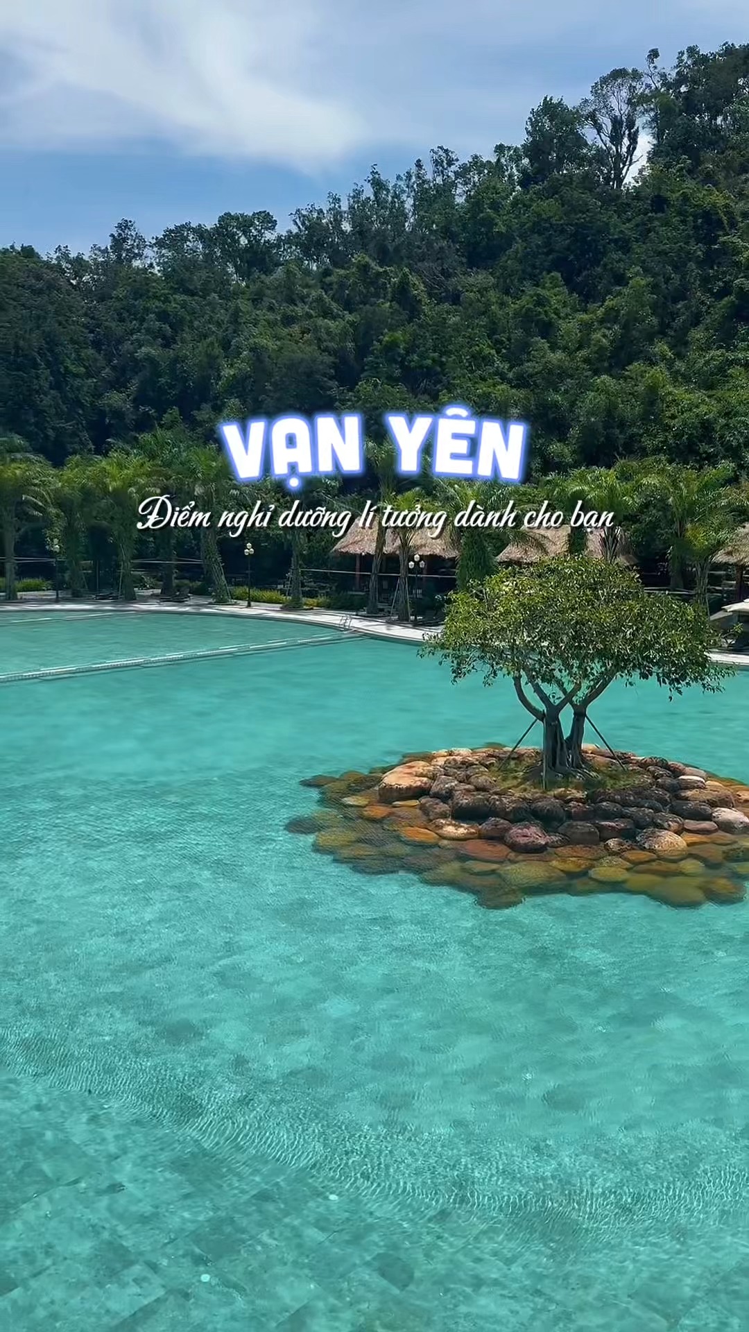 😳 Giữa Vân Đồn, có một thung lũng xanh ngát xanh 🌞 Nắng xuyên qua kẽ lá ...