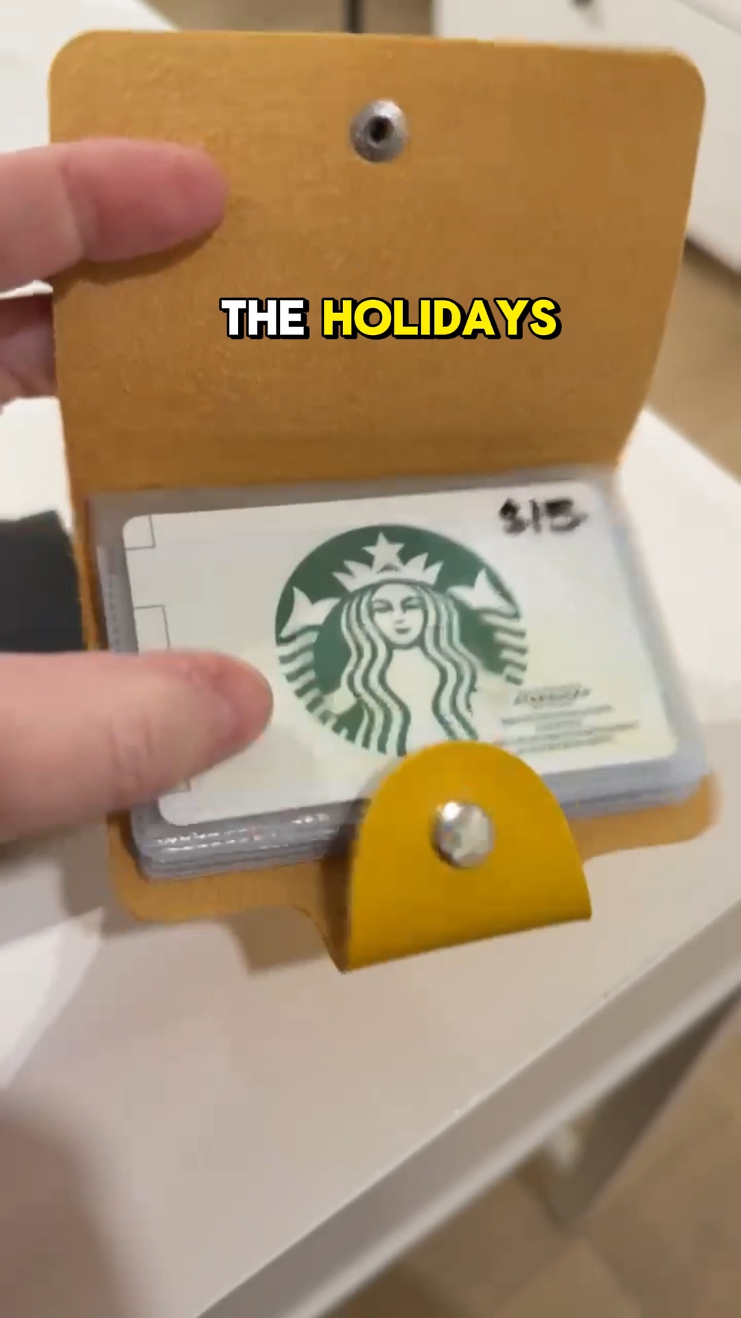 Never lose a gift card again with this simple hack! Put all your gift ...