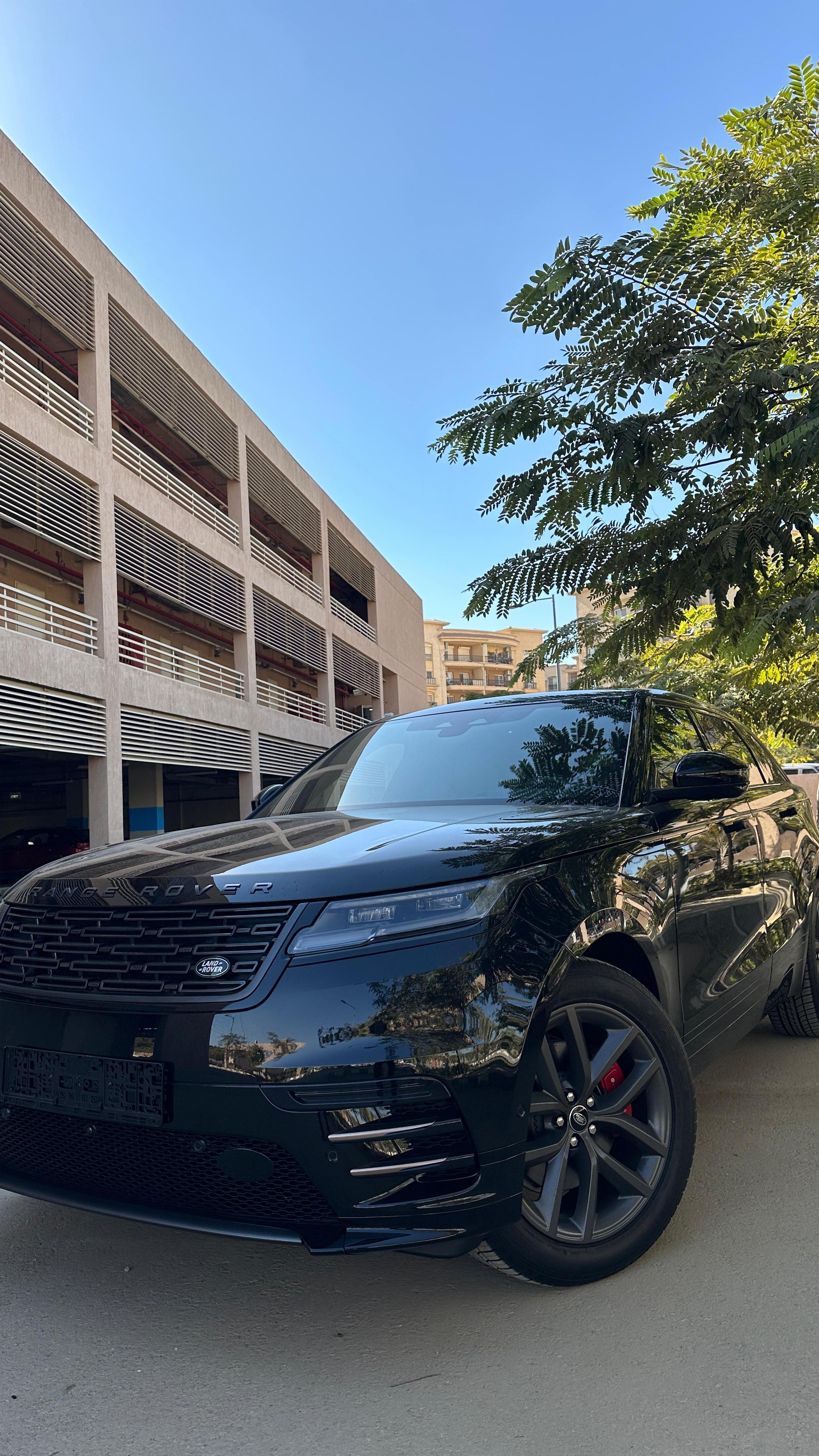 🚨 Now Available: Range Rover Velar 2024 – P250 R-Dynamic 💎 Heavy Loaded ...