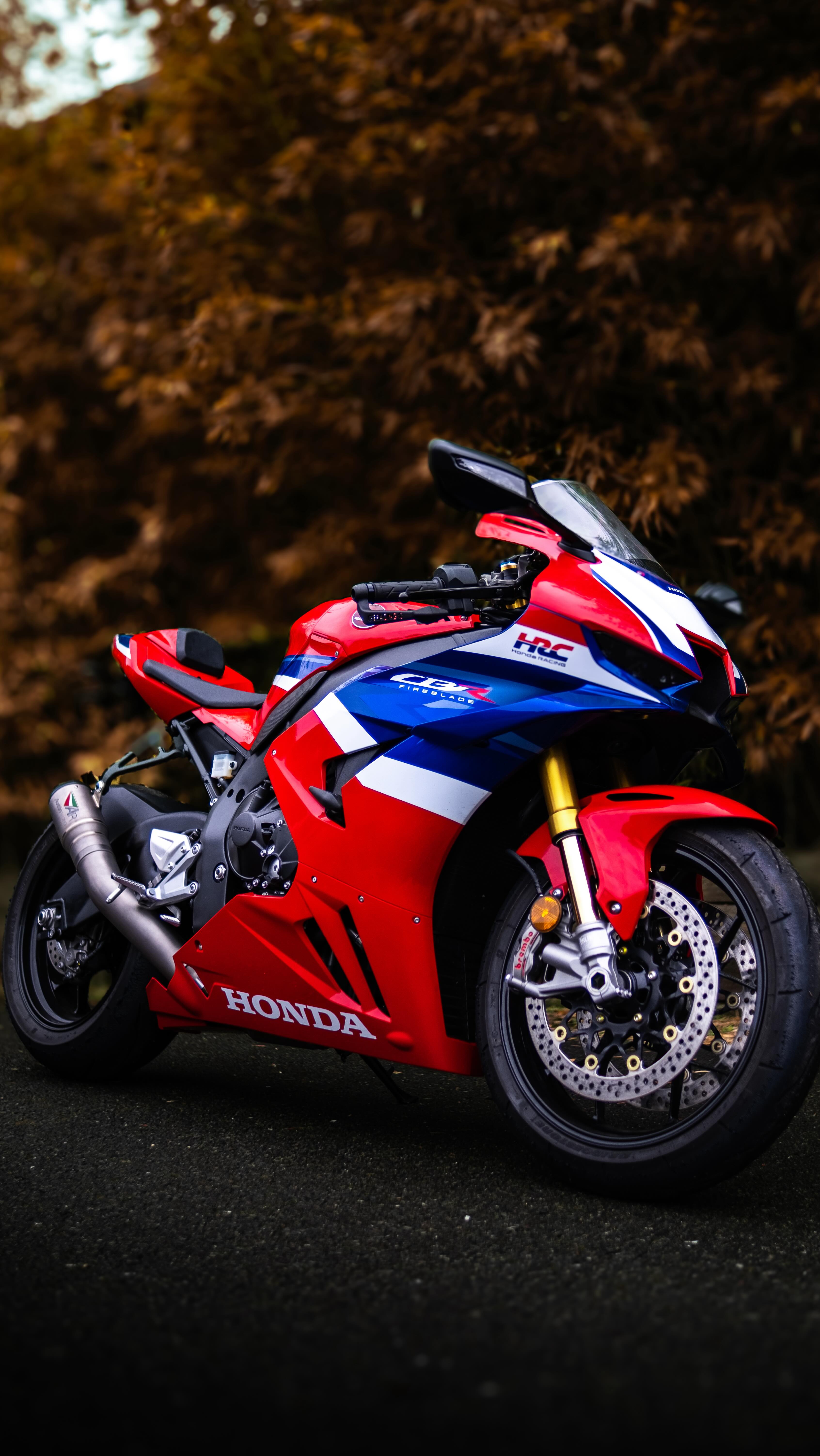 CBR1000RR-R + Our slip-on GP1R. No need to overthink it — it just