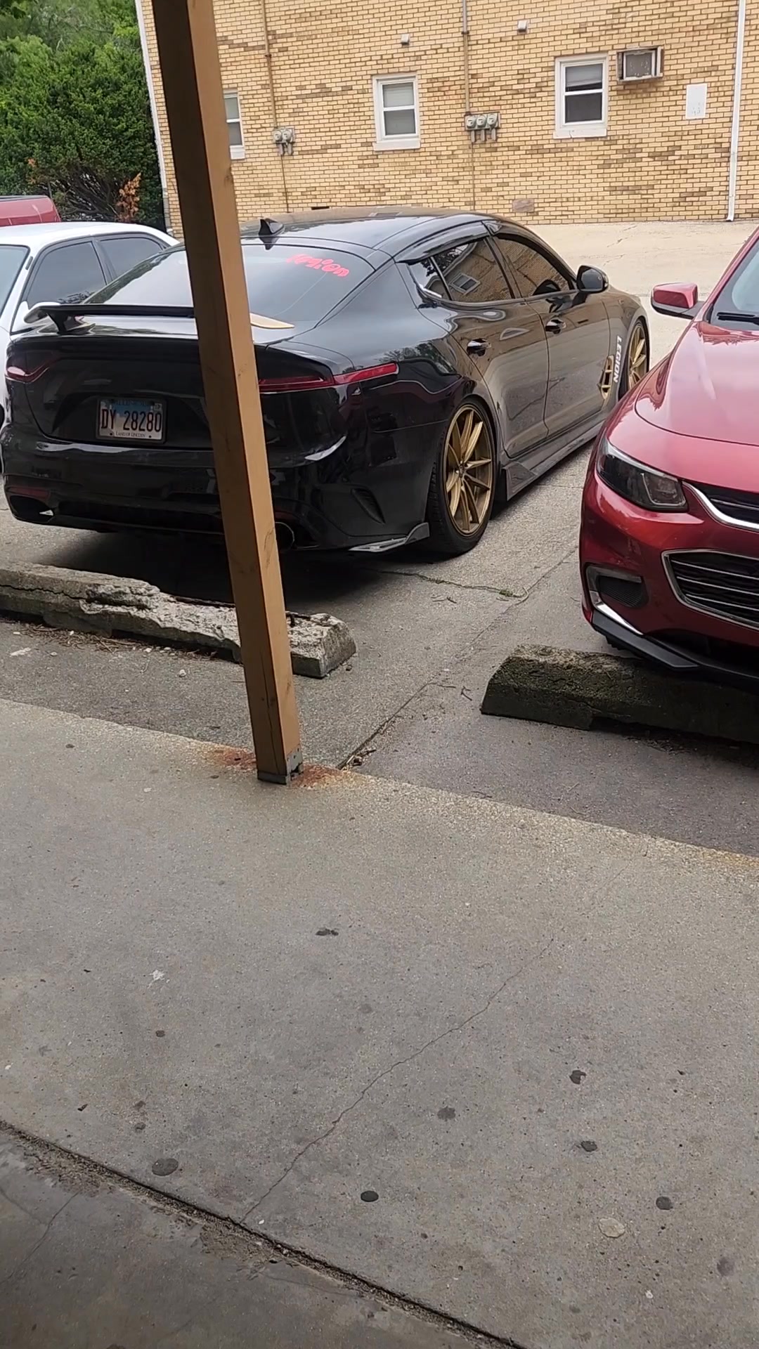 Kia Stinger with single side 4.5 exhaust and bigger piping
