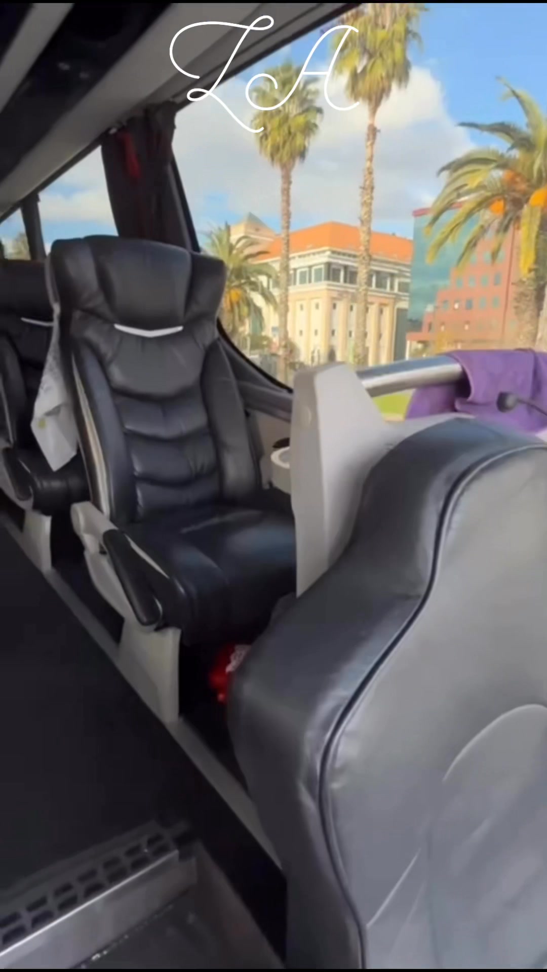 Luxury bus check it 🚍🚌🚍 #foryouシ #karachi #foryou علي نوري ابو زينب ...