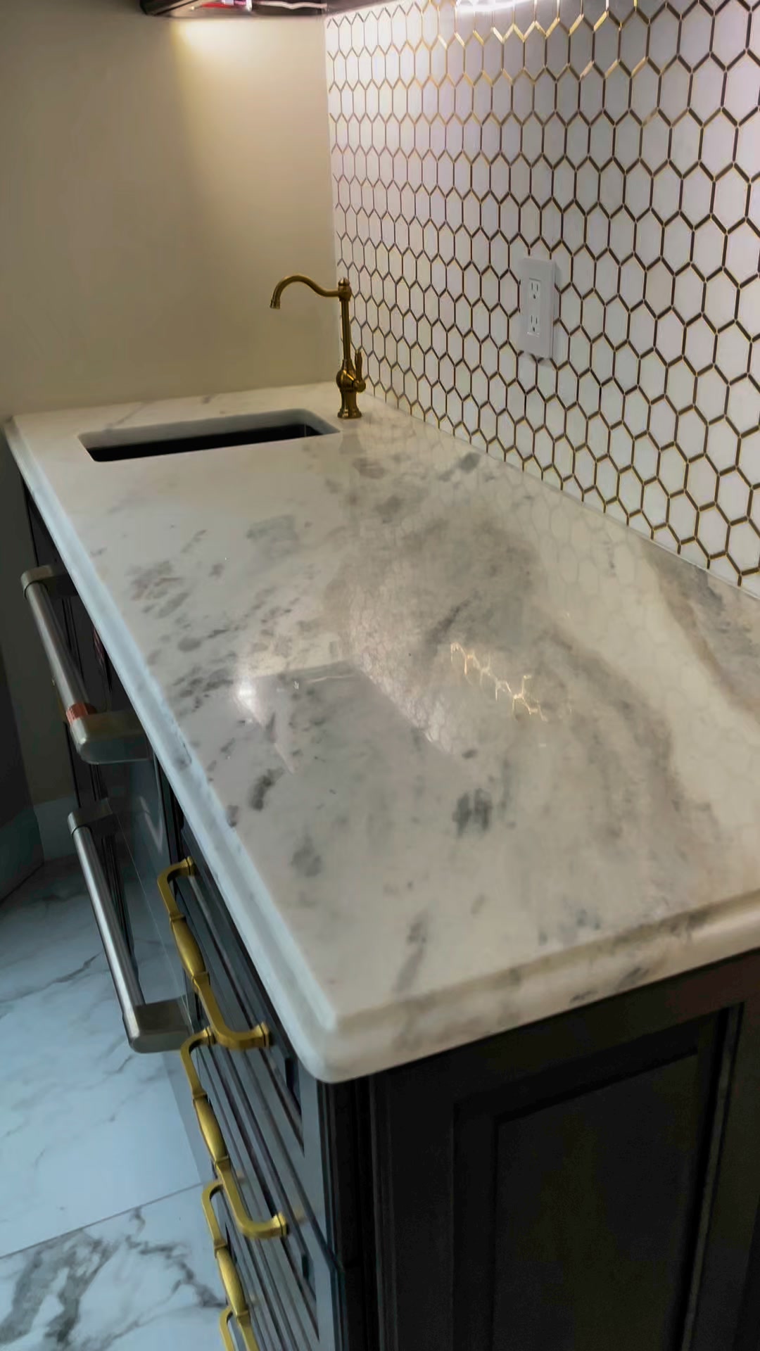 Marble Countertops Renovation Costs Apartment photo