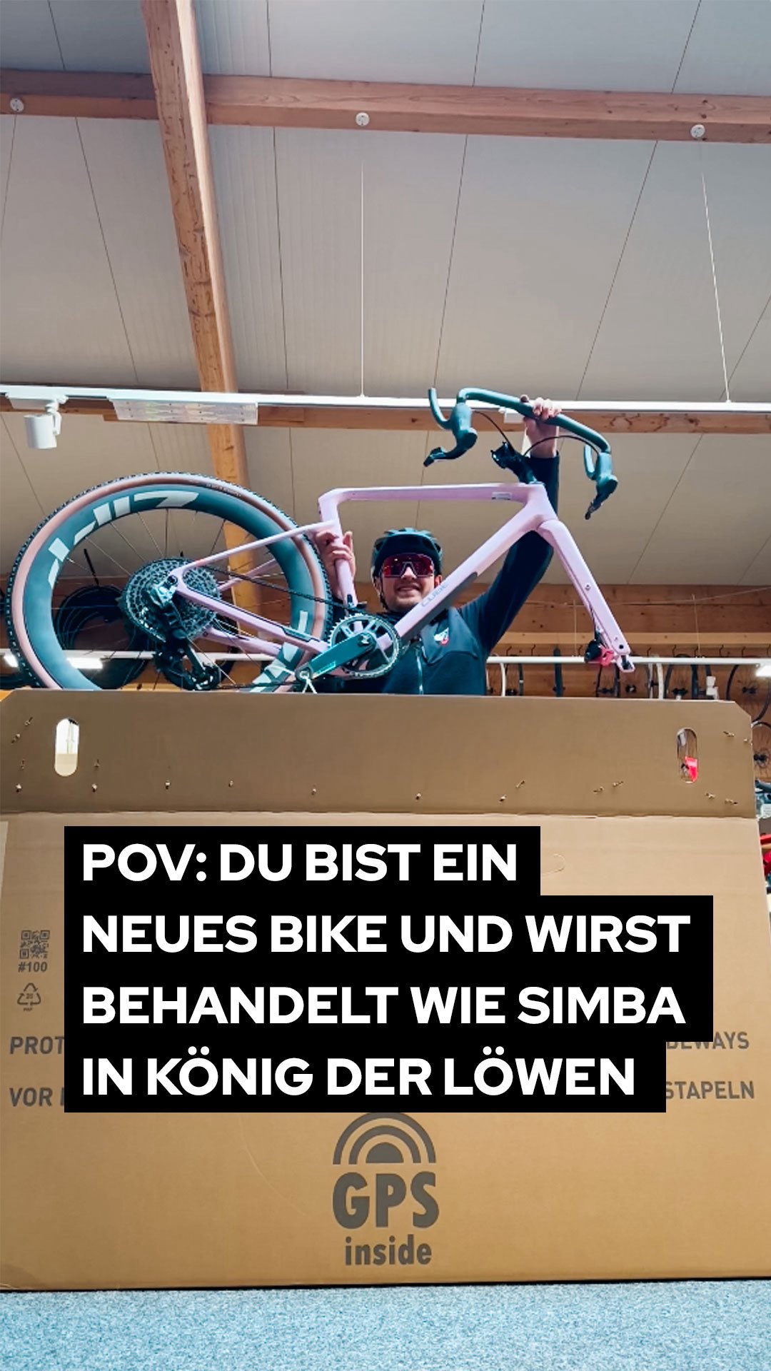 abus fahrradhelm damen weiß Stadthelm Urban-I 3.0 MIPS - mit Rücklicht, Schirm und Magnetverschluss für den Stadtverkehr - für und Herren CUBE Stereo Hybrid 160 hochwertig Farbe:Erdgelb