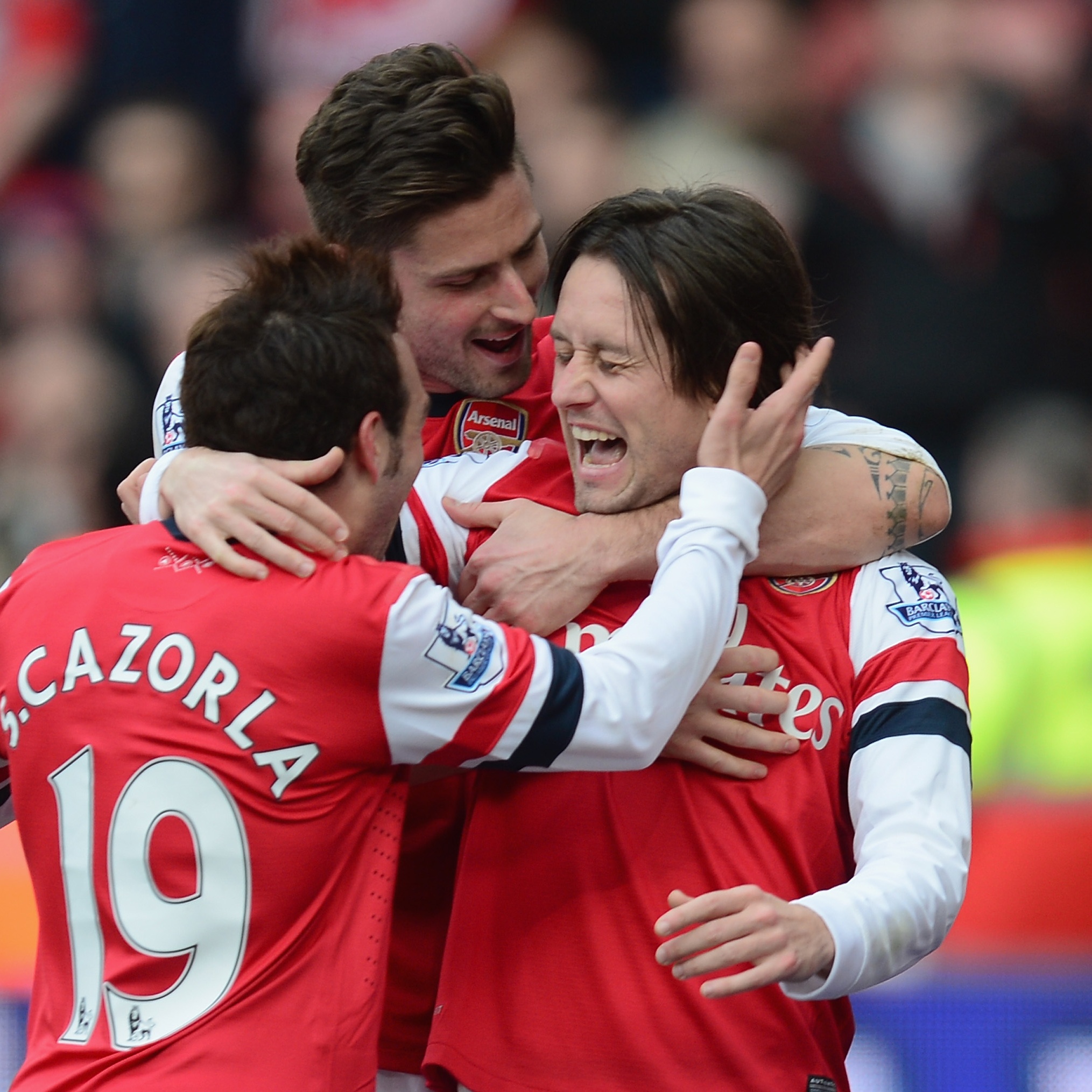 MW25: Sunderland (H) 8 touches of class, finished in style by Rosicky ...