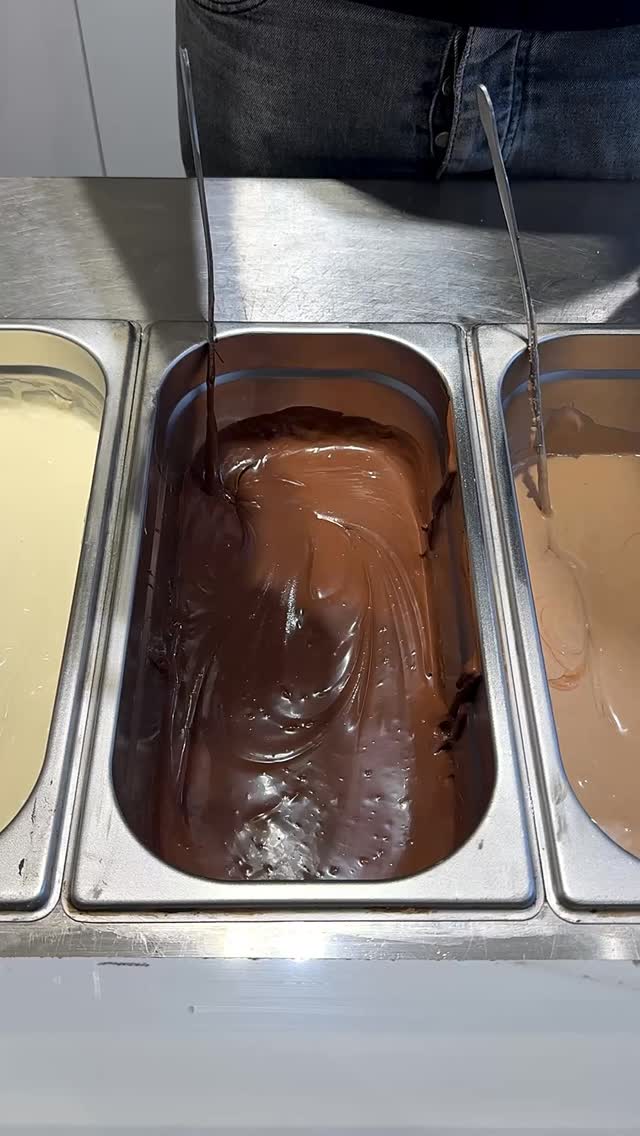 The ultimate milkshake trend hits again 🔥🔥 #dessert #food #foodie # ...