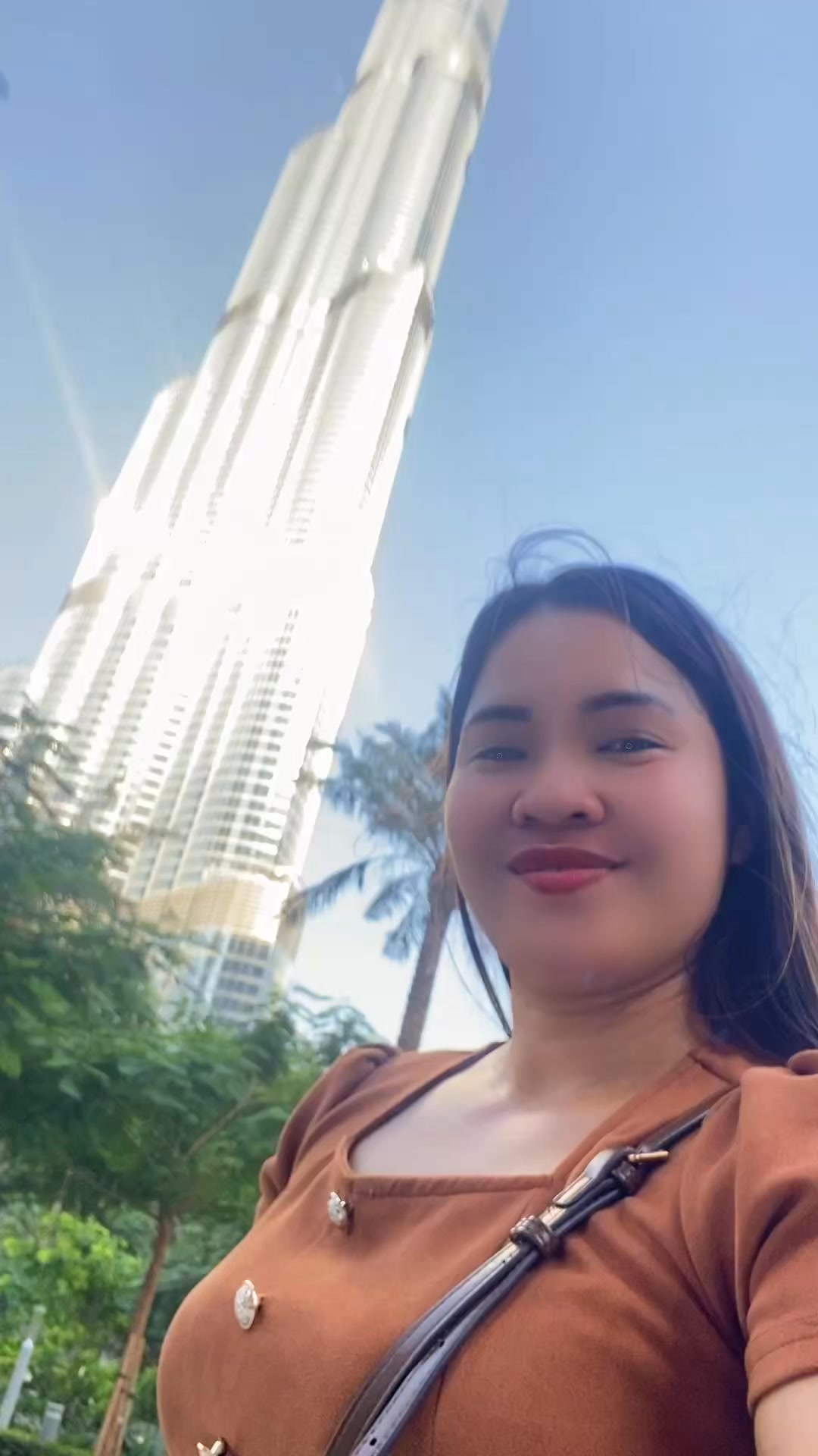 #goodmorning ️☕️☕️🇦🇪 grabe ka init #summervibes feels🍃🥵☀️ | Rina Cañete ...