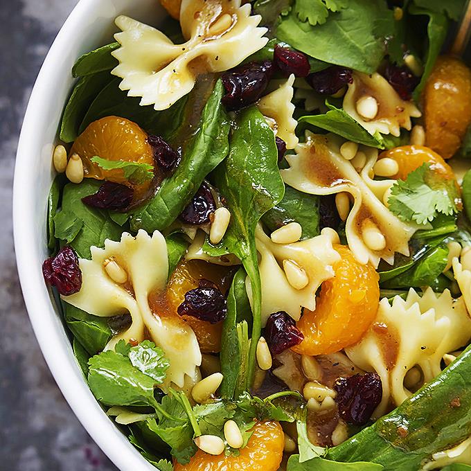 Mmmmm... can't wait to try that teriyaki dressing! Recipe from Creme de la Crumb