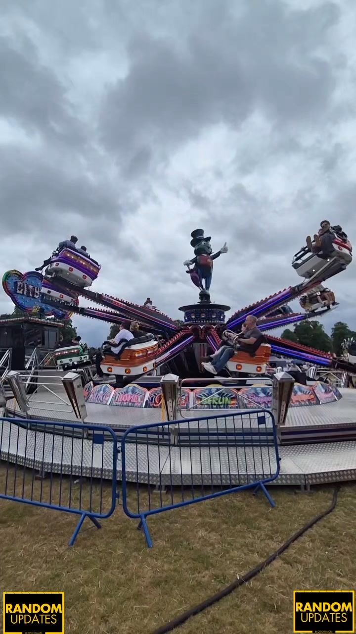 The City Hopper! Owned by Charles Harris Fun Fairs UK. At Rotary Cars ...