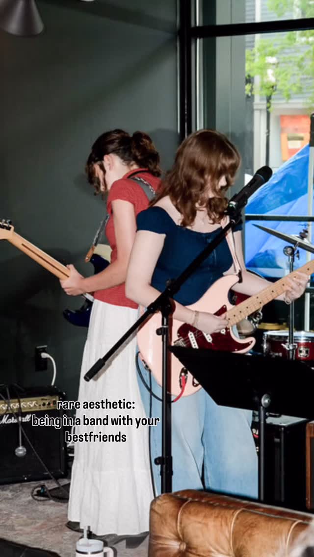 cutie little post💟 (one year as a band tomorrow