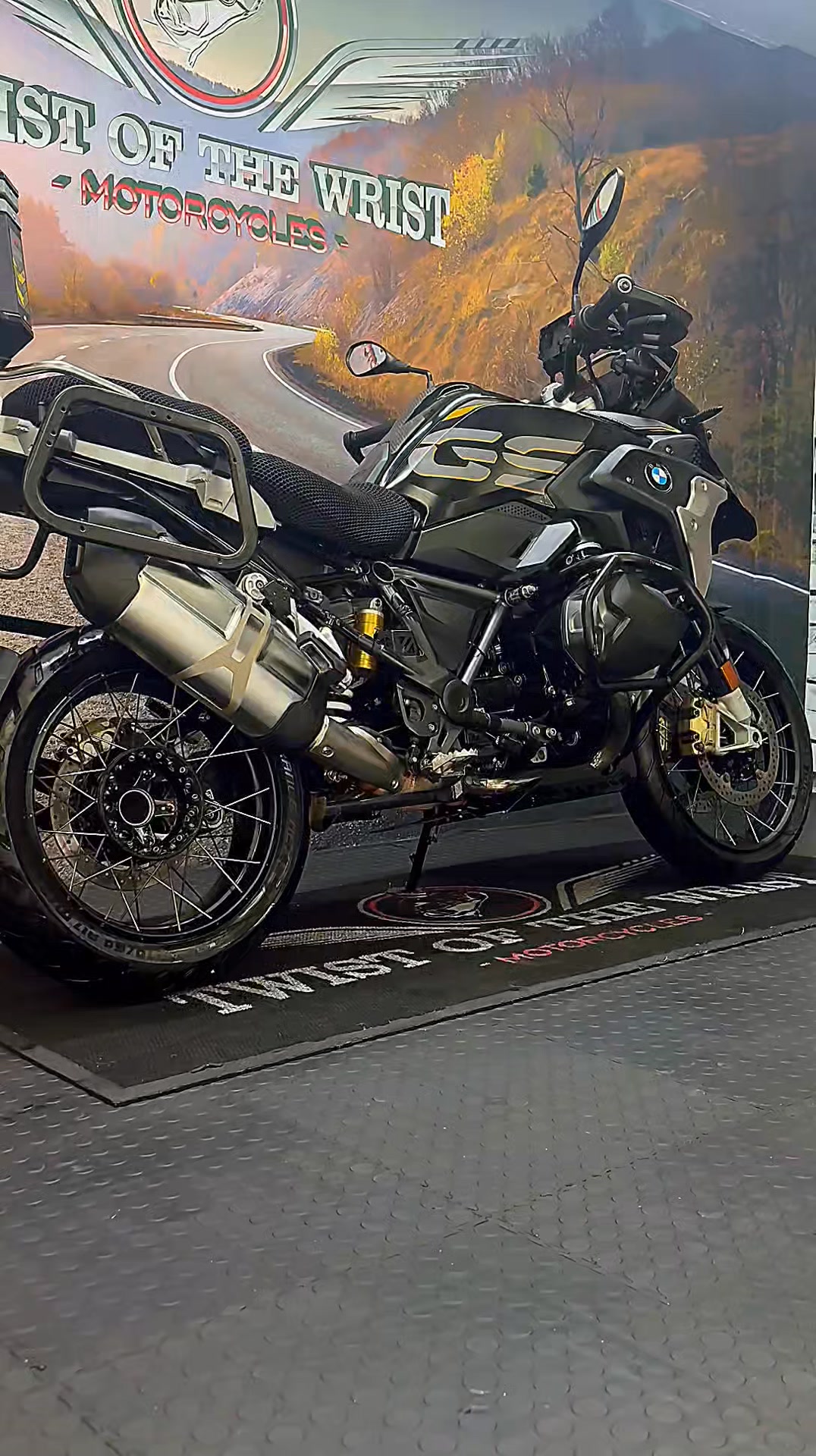 🏁 NEW ARRIVAL | 2025 BMW G 310 R 🏁 Small in size. BIG on