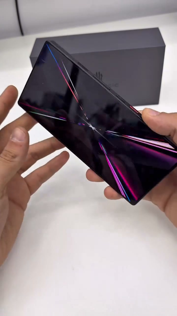 Ventola Di Raffreddamento A Semiconduttore Per Smartphone – Clip Regolabile Per Gioco E Streaming, USB E Power Bank - 3