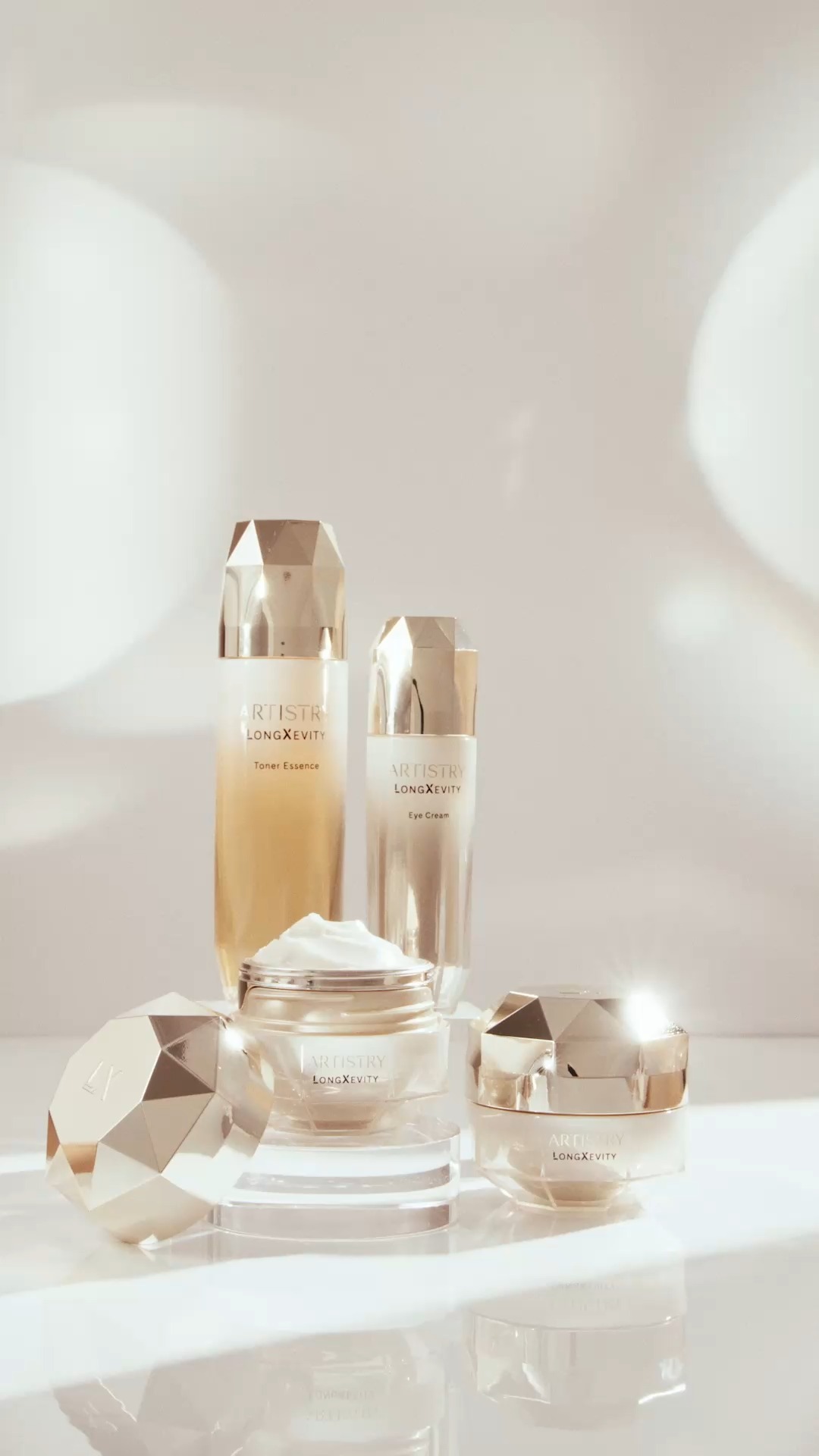 Artistry Supreme LX Regenerating Cream The Ultimate Luxury in Anti