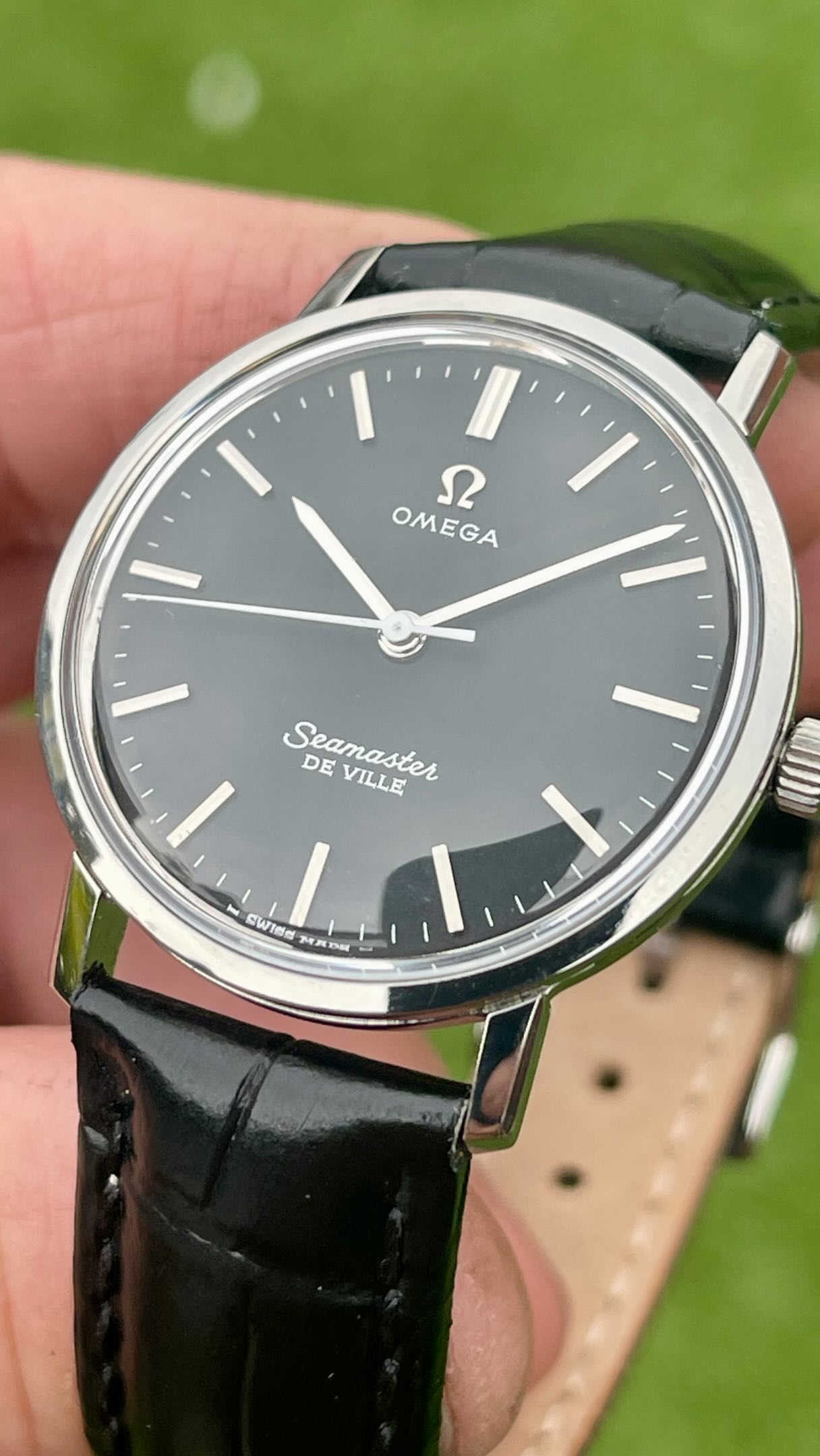 🇨🇭 Just landed — Omega Seamaster De Ville, circa 1965. Matte