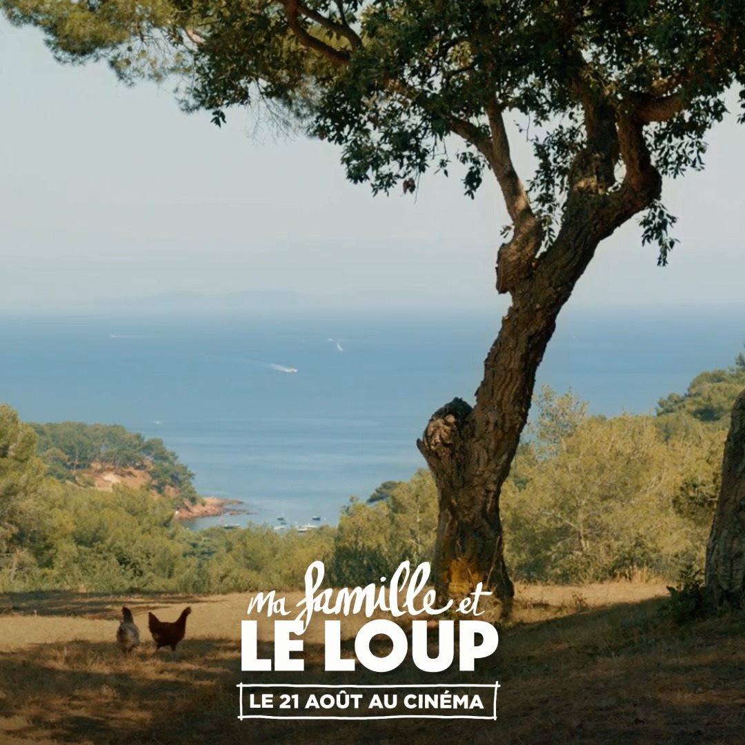 Ma Famille Et Le Loup Promenons Nous Dans Les Bois Le Suricate Magazine