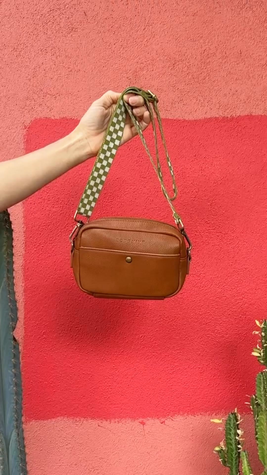 bodomint.leather backpack The Joni this thin backpack from Boconi pairs sophistication and modern style Bodomint (@bodomint)  Facebook