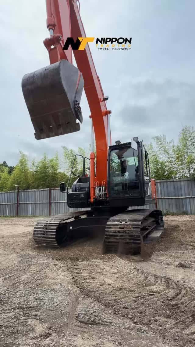 Low‑hour Hitachi ZX200‑6 available now. DM us for details. 🌐 www