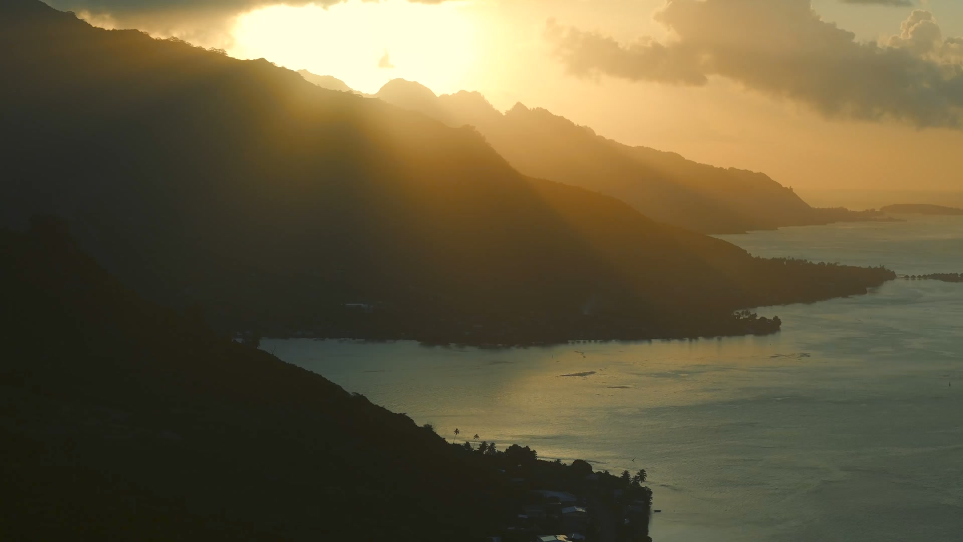 Manava Beach Resort & Spa Moorea
