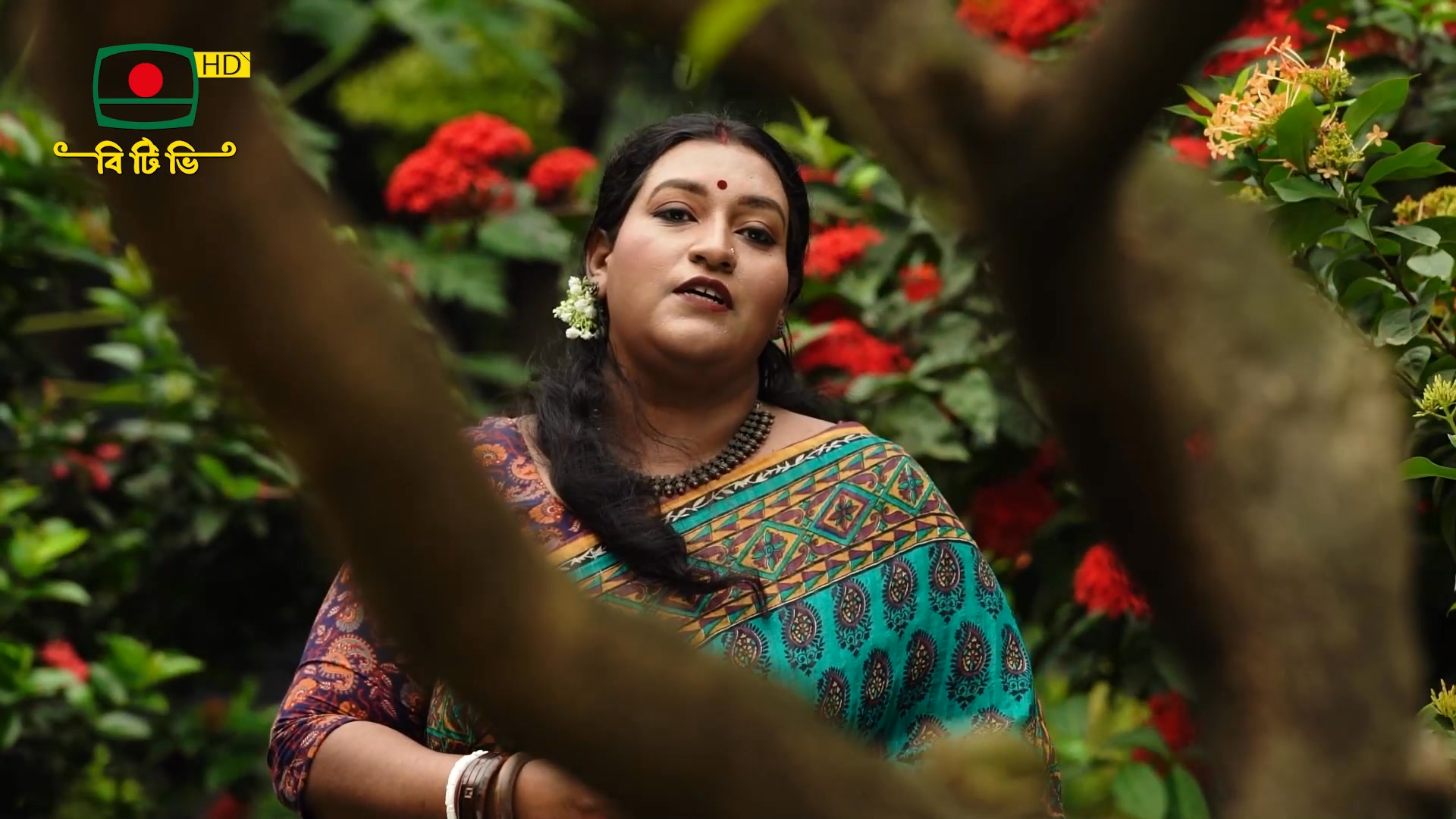 আমার রাত পোহালো শারদ প্রাতে_ শিল্পী: বিথী পান্ডে _ গীতবিতান