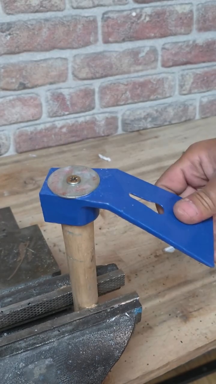 Tool hack for handle repair | Genius Club - Asia | Facebook