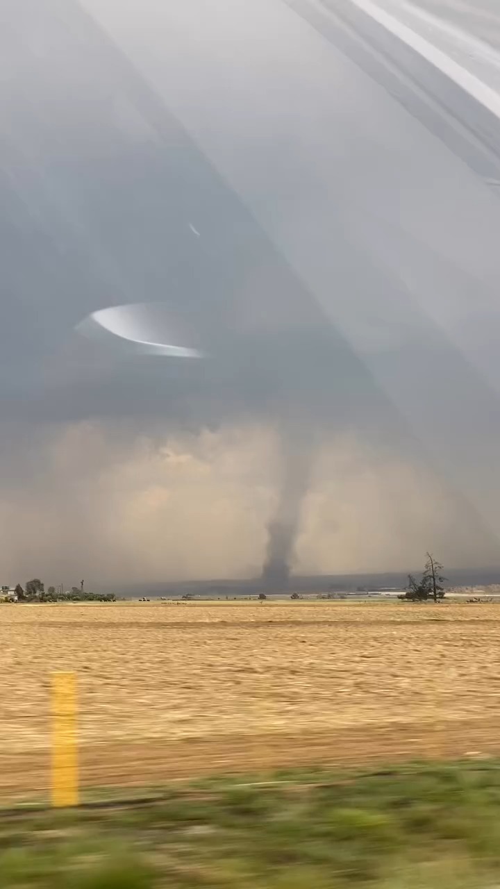 Tornado/Landspout between Alzu Petroport and Middelburg