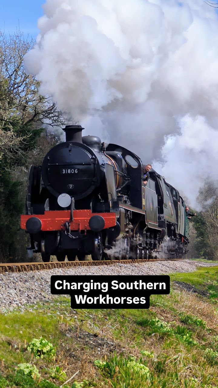 Southern Workhorses! Two fantastic examples of Southern Railways steam ...