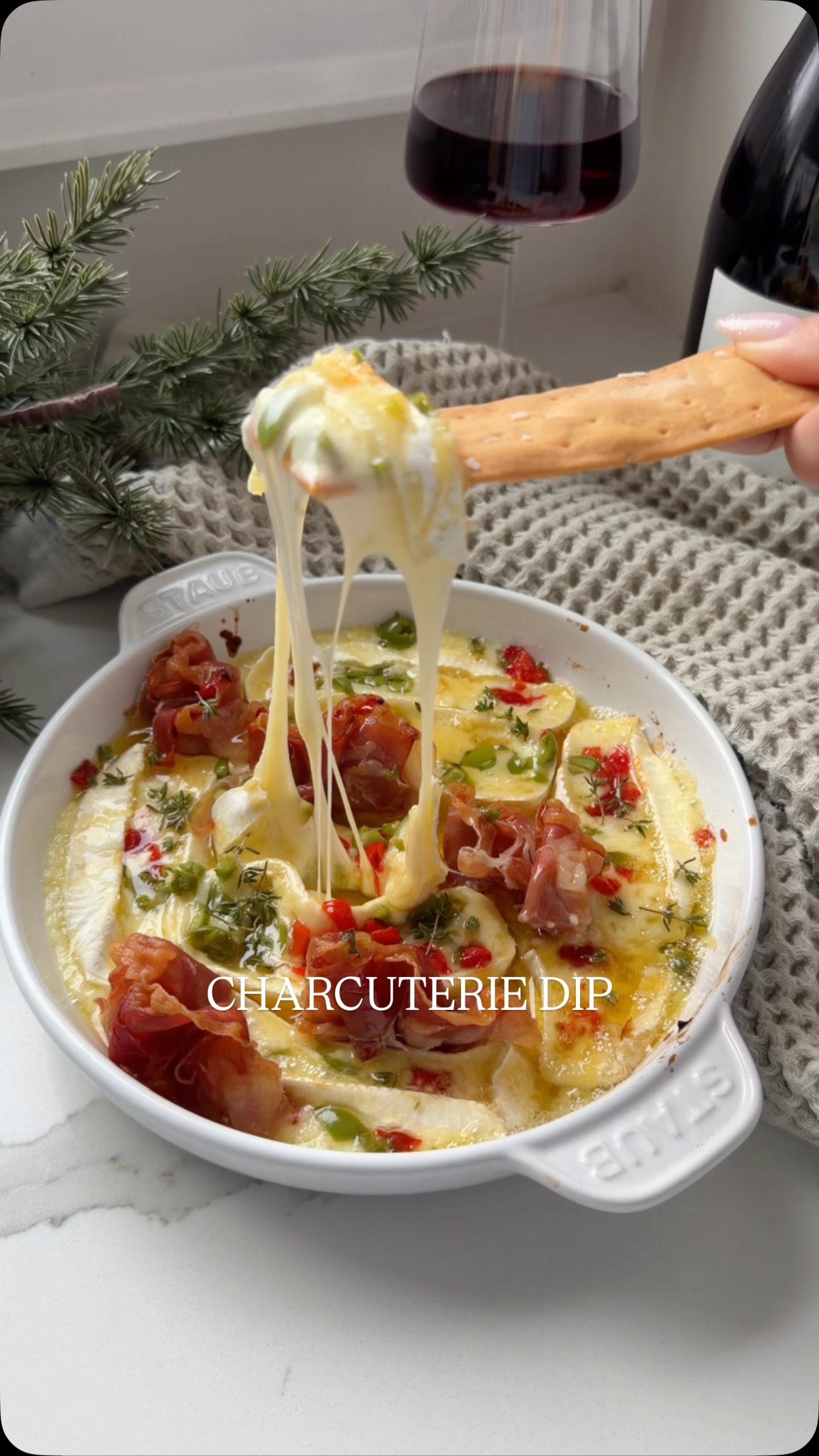 BRIE CHARCUTERIE DIP 🤤🧀 A new and easy way to enjoy baked brie as a dip ...