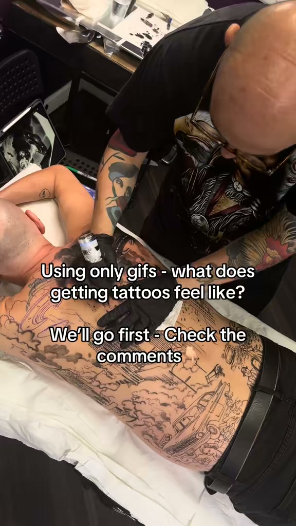 Tattooed Men Porn GIF #102