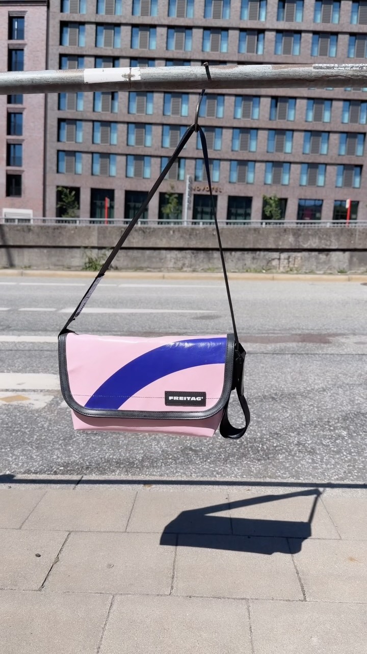 Is it a sailor bag, backpack, or handbag? It's definitely the