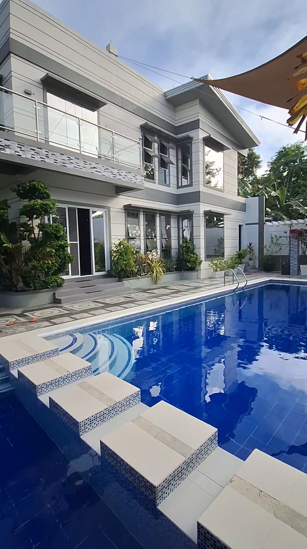 AnR Events Place & Swimming Pool | Pandi