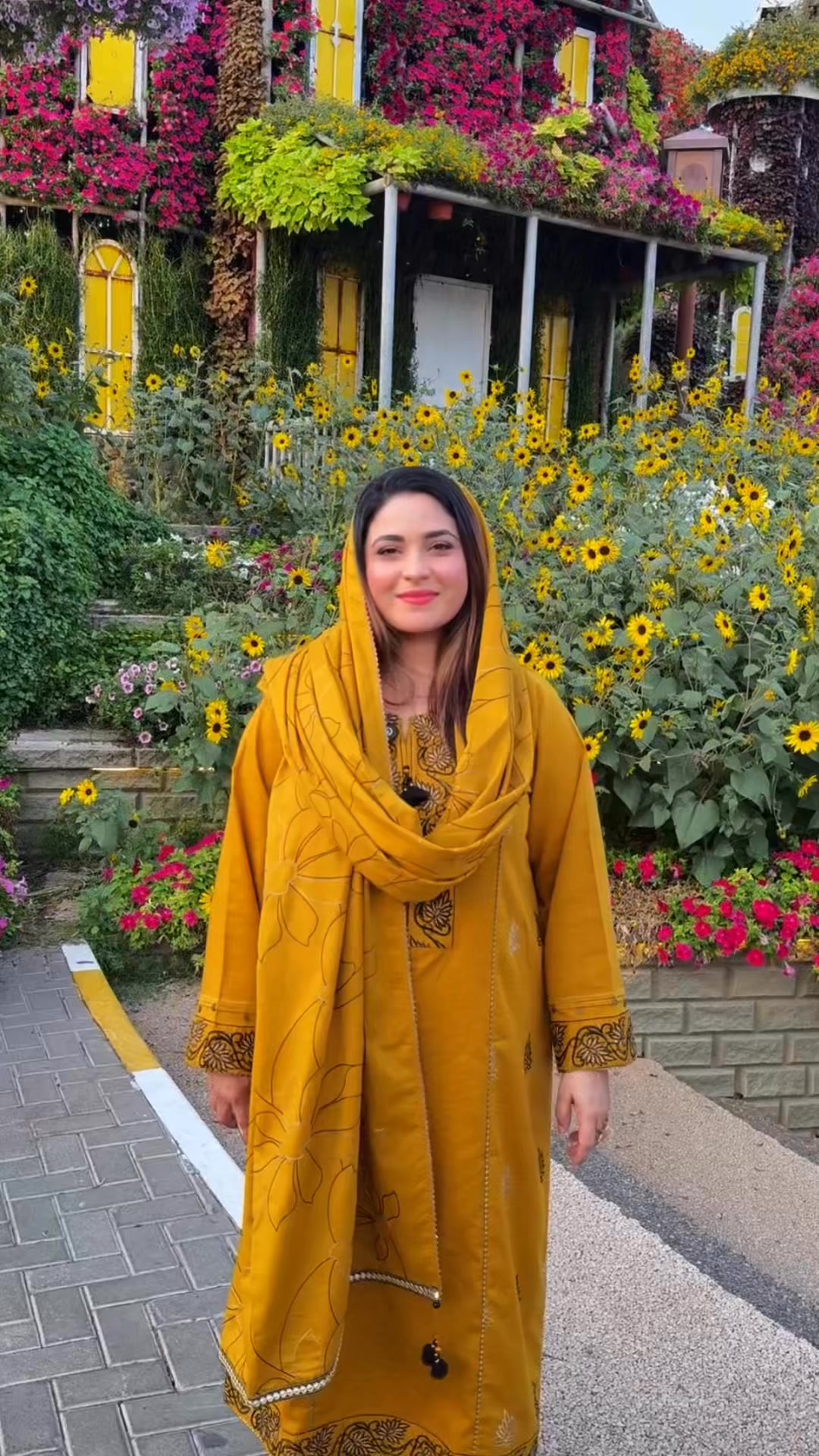 Rubi Ali on Reels | Facebook