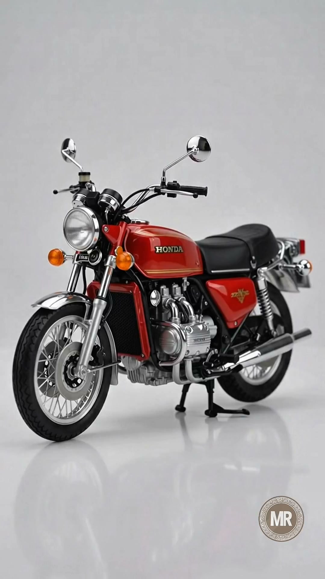 MINICHAMPS MODEL 1/12 HONDA GOLDWING GL 1000 K3 - 1975 - TURQUOISE