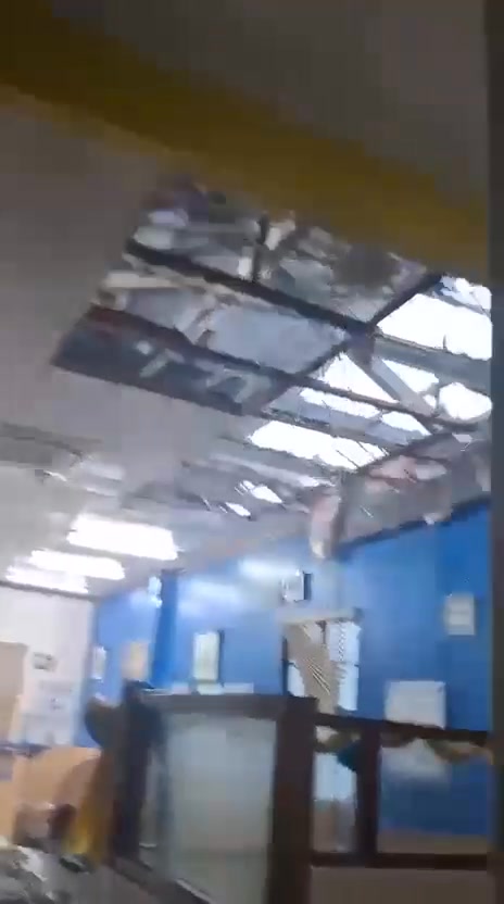 🇯🇲 Mandeville Hospital — Jamaica 🇯🇲 This video shows the severe ...