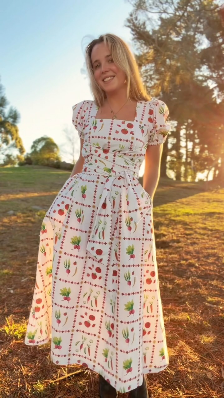 From a beginner pattern mind you 😮‍💨. Ran up to the reserve to try this on for the first time, having not seen how it looks until this video. Many thought this fabric might be a bit much as a full 