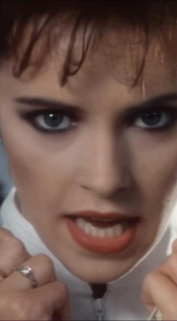 Official: Sheena Easton (@OfficialSheenaEaston) • Facebook