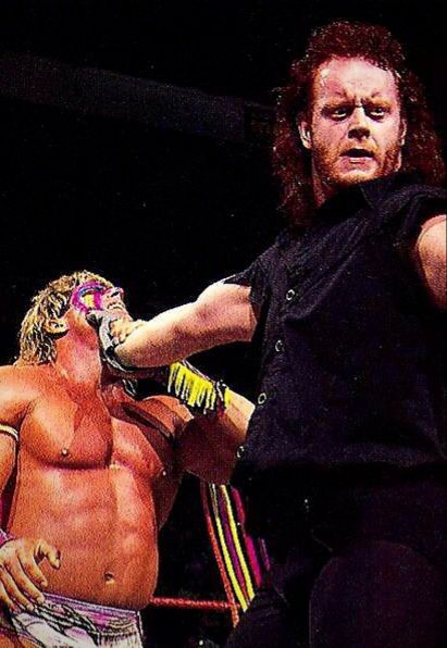 The Ultimate Warrior vs The Undertaker - bodybag match - July of
