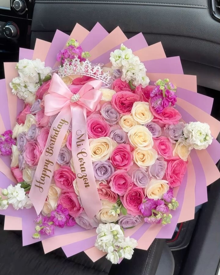 Luxury Roses Boutique