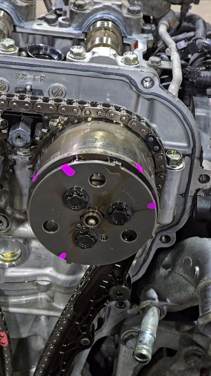 Broken cam phaser on an FA20DIT. If you know, you know. #wack #chain # ...