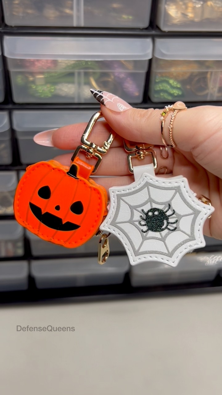 #Halloween #halloweendecor #halloweeneveryday #halloweenvibes # ...