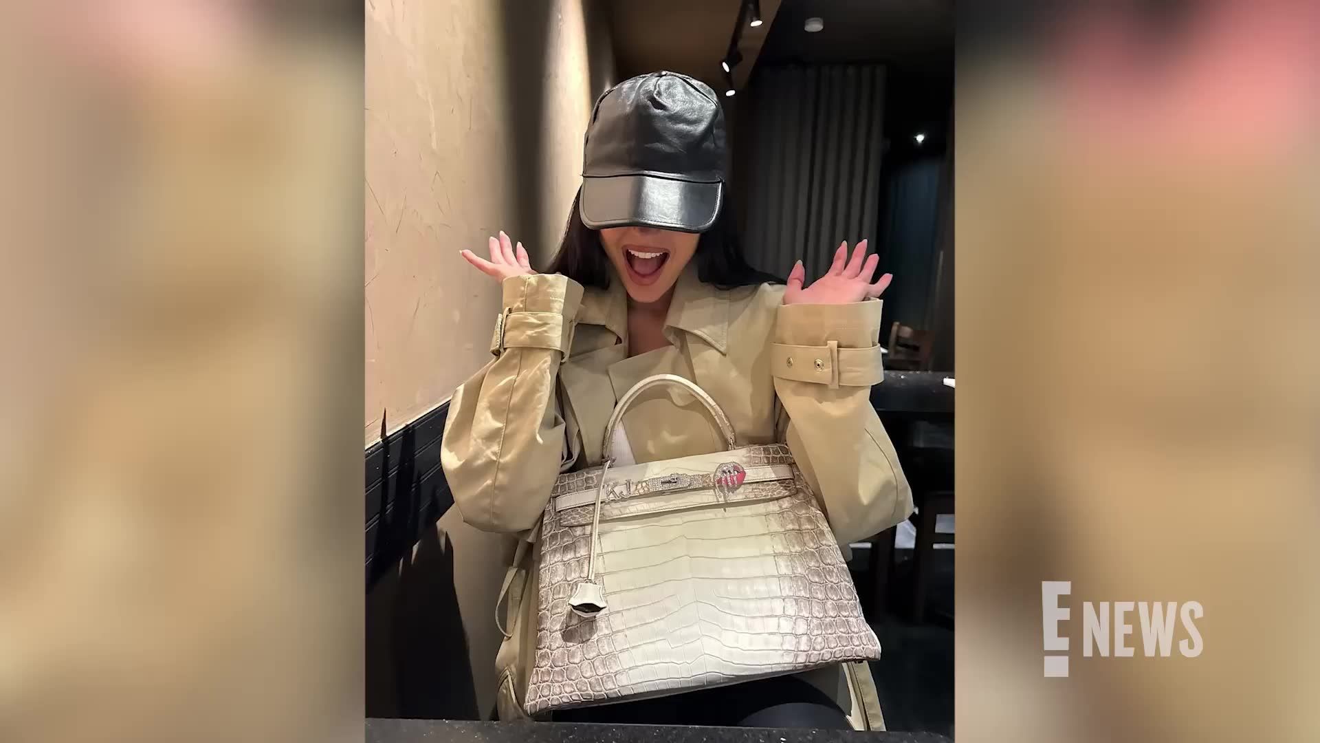 chloe mini faye backpack sale PRELOVED Beige Leather and Suede Small 2177565 090 – KimmieBBags LLC Nike Diamond Duffel Bag along with front zips Color:Green ACU Tackle Box & Accessories