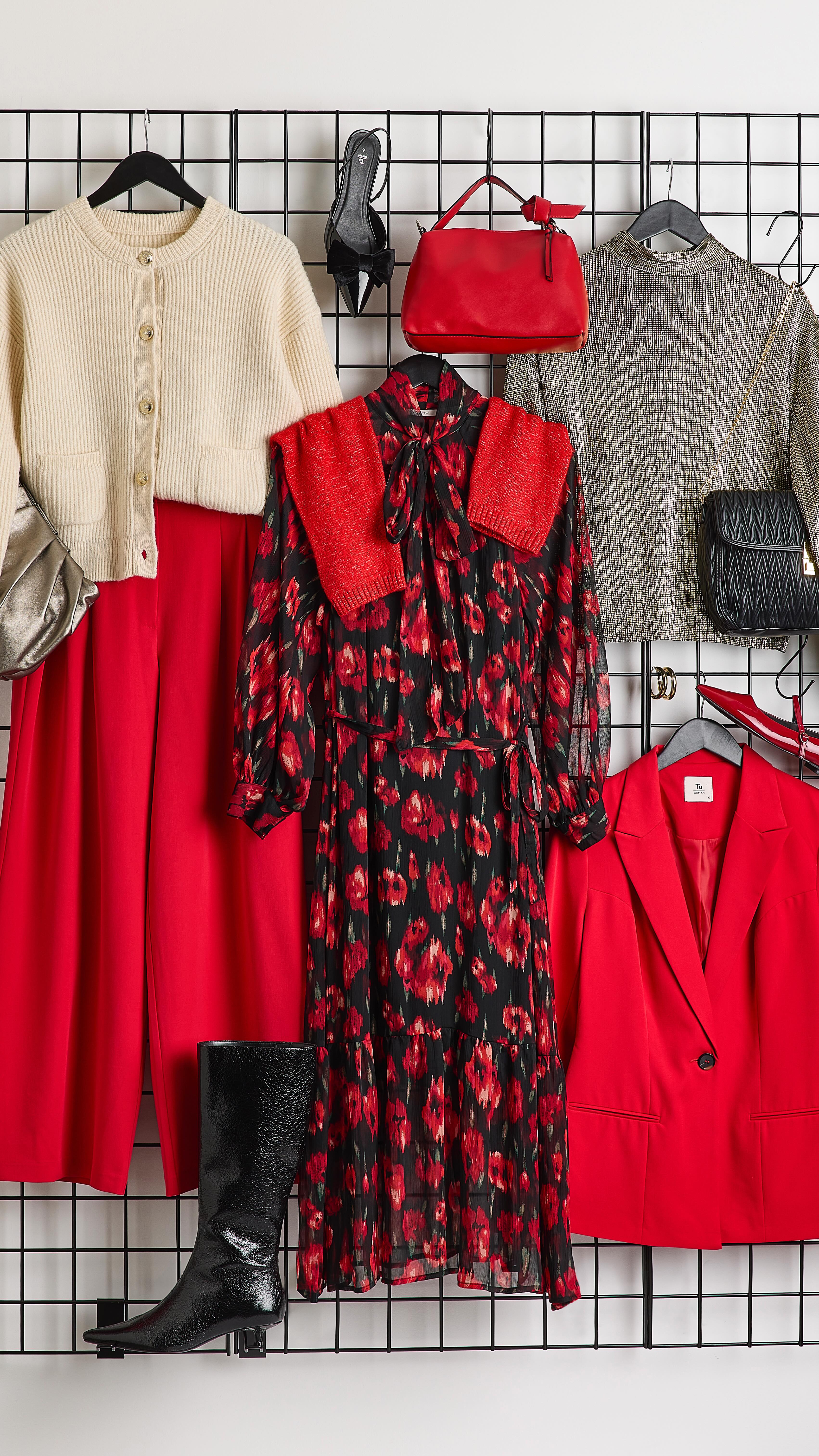 A red moment ❤️🎄 #TuClothing, #christmas #partywear #festiveoutfits | Tu Clothing