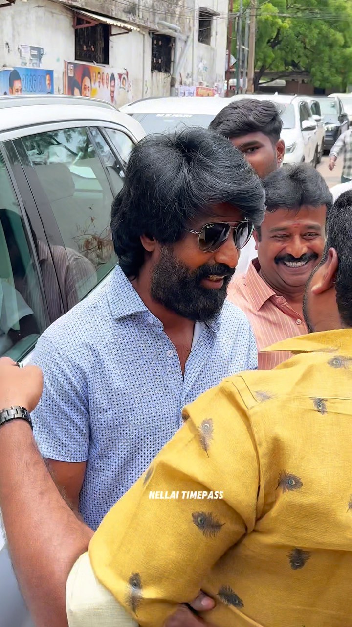 🔥திருநெல்வேலியில் Actor சூரி அவர்கள் 🔥Bombay Cinemas Tirunelveli ...