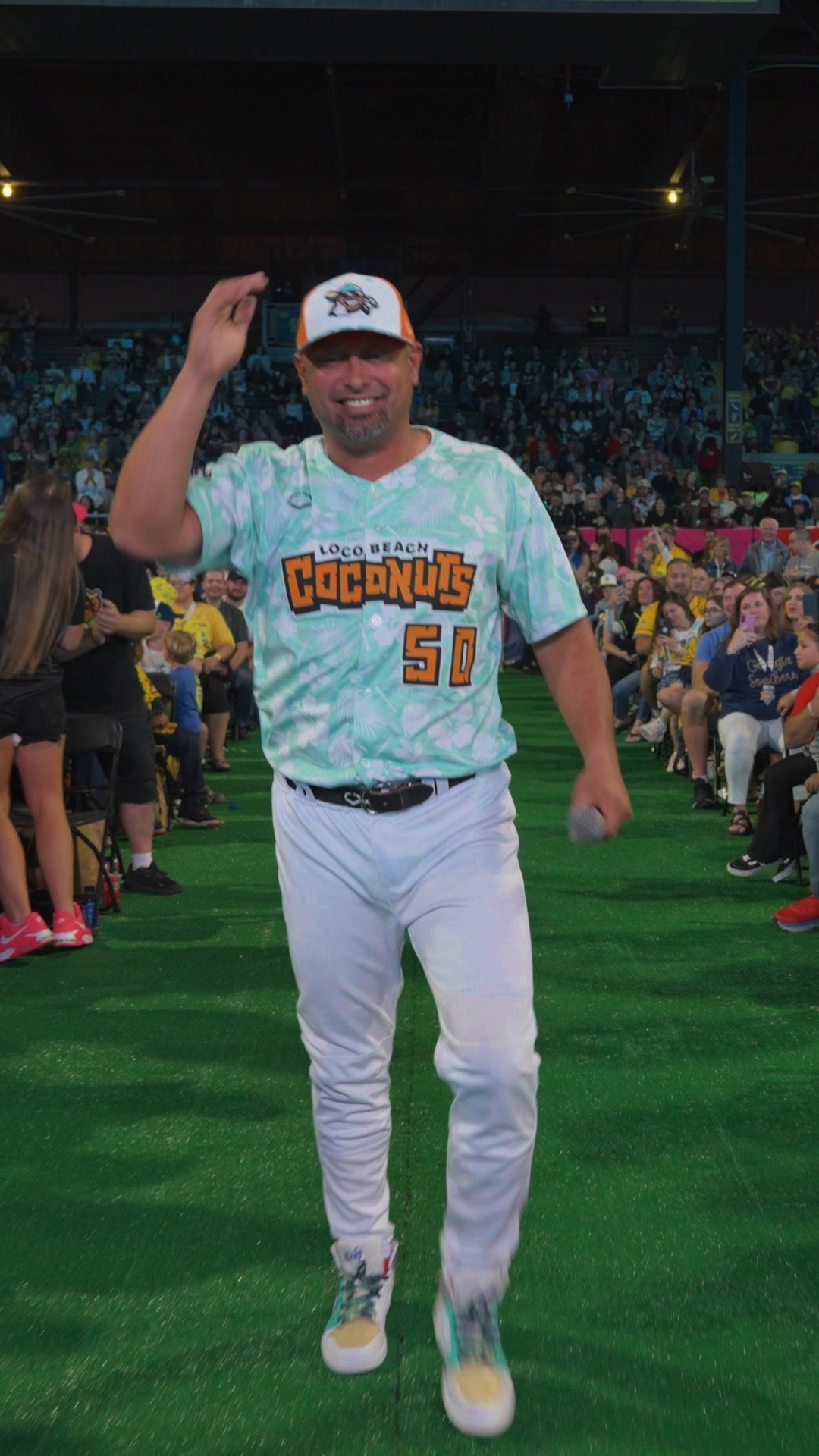 The Flyin' Hawaiian has found a new beach to call home🏖️ Say hello to ...