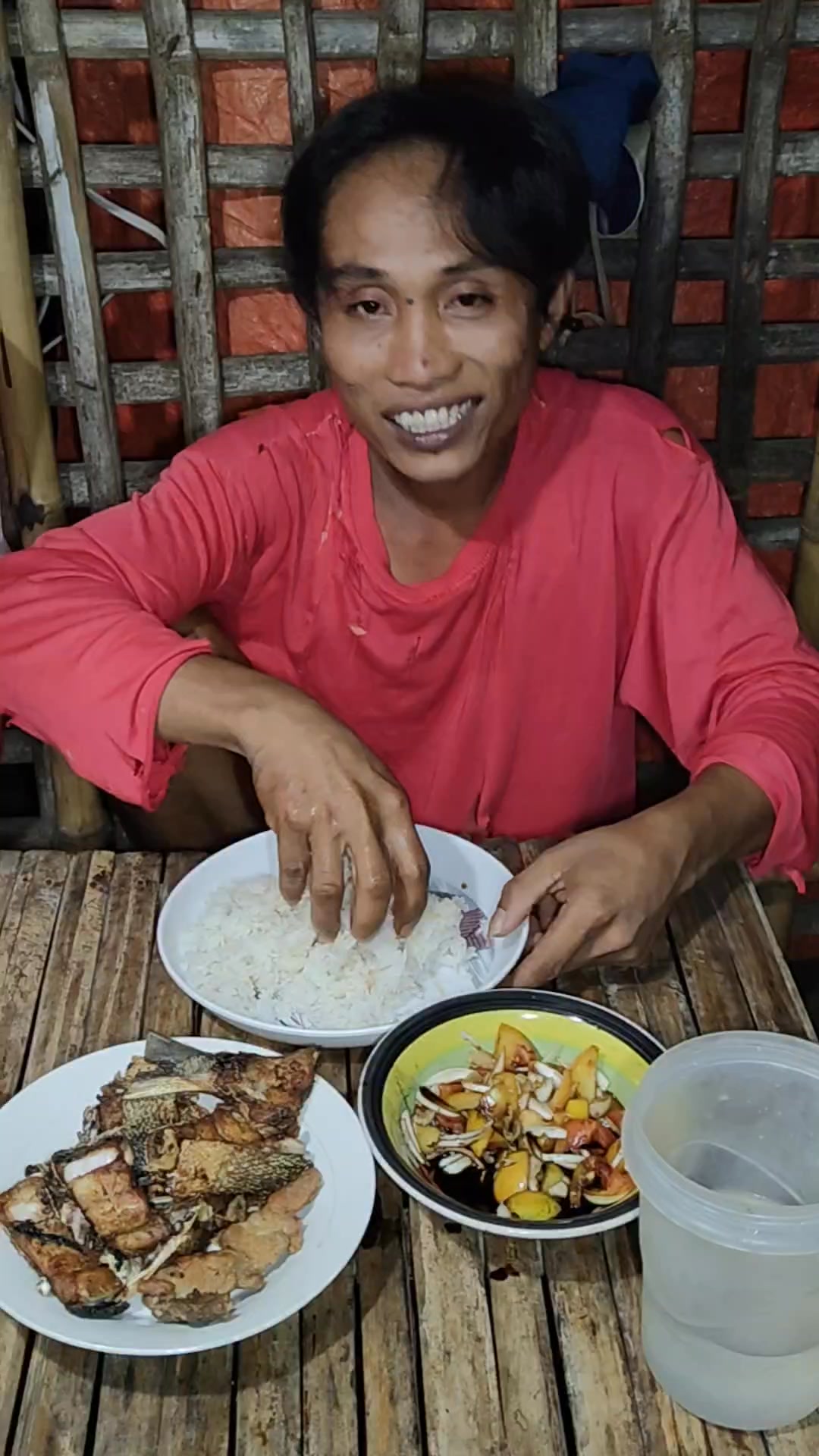 Sana kong mapanood mo ito paki tapos para malaman ang mga kasagutan ko ...